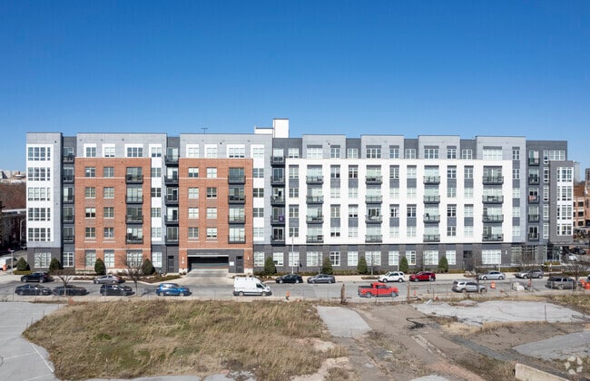 Apartment complexes are another option for those looking to move to the Otterbein neighborhood.