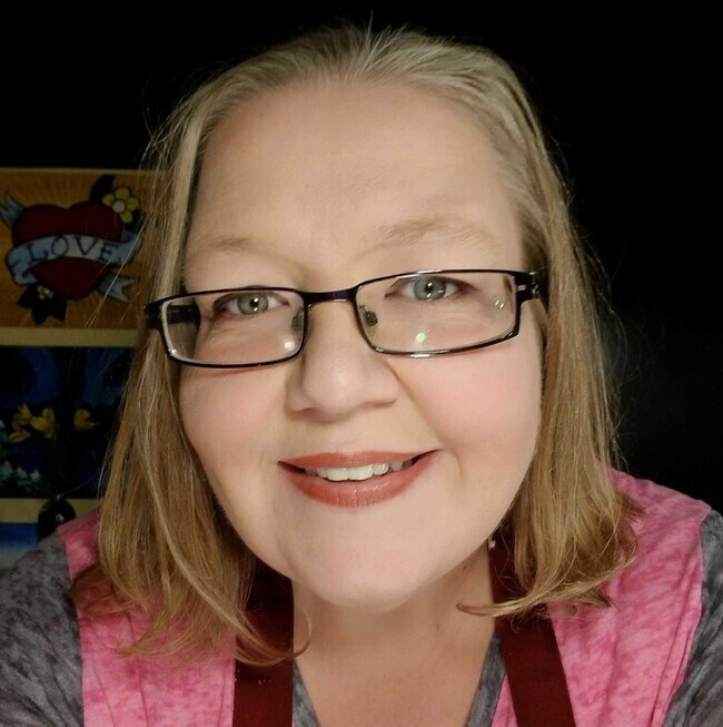 Erika Head