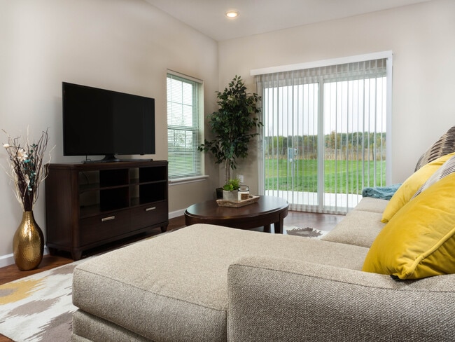 Redwood Midland, Midland, MI 48642 - photo 7