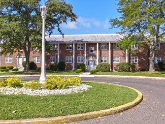 154 Oxford St, Cherry Hill, NJ 08002