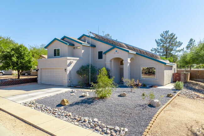 Hardscaping is common for front lawns in Broadway Pantano East.