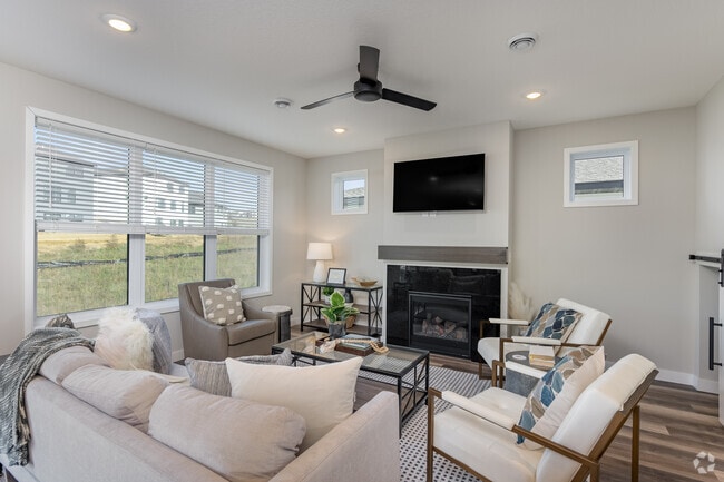 Northport - 3 BR, 2.5 BA - 1888SF - Living Room