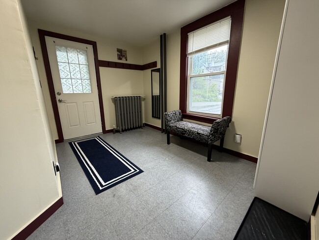 51 Front St unit 1 - 1 bedroom furni, Saranac Lake, NY 12983 - photo 7