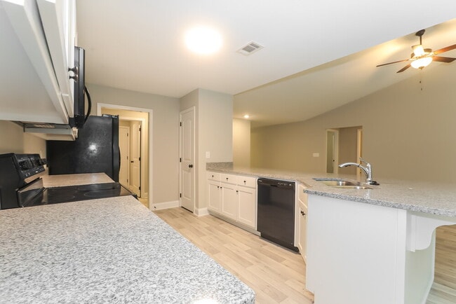 2068 Providence Rd, Statham, GA 30666 - photo 7