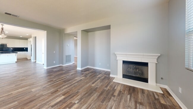 16154 Skyridge Dr, Riverside, CA 92503 - photo 2