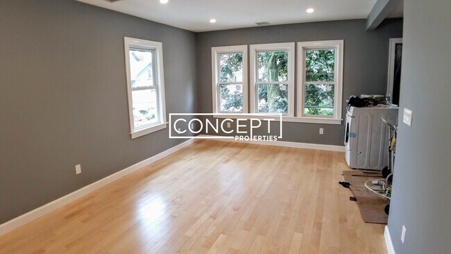 31 Thornton St unit 2, Roxbury, MA 02119 - photo 6