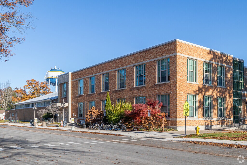 North Muskegon Middle School is located in North Muskegon, Michigan.