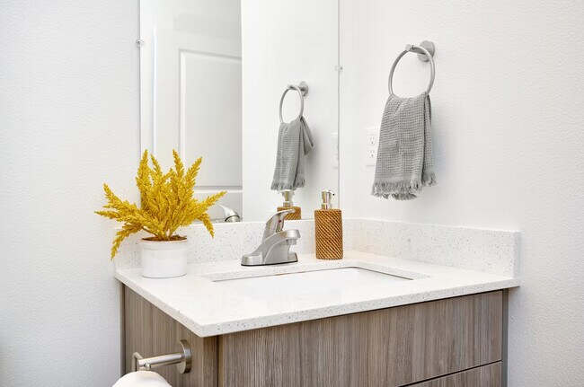 Wade Park, Estacada, OR 97023 - photo 5