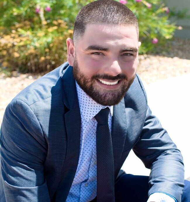 Agent Photo
