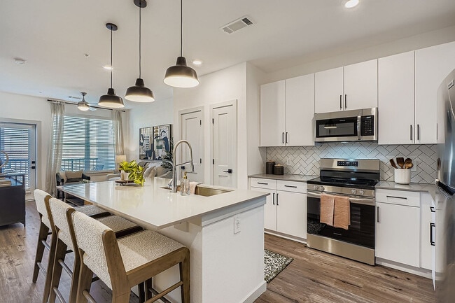 The Gallery Modern Apartments, Aurora, CO 80016 - photo 7