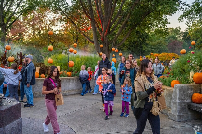 Butler-Tarkington/Rocky Ripple's Harvest Night brings in large crowds.