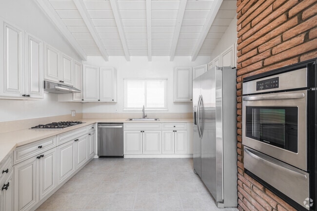 4104 Via Largavista, Palos Verdes Estates, CA 90274 - photo 5