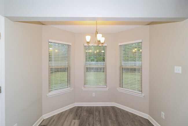 8129 Jordan View Dr, Southaven, MS 38671 - photo 6