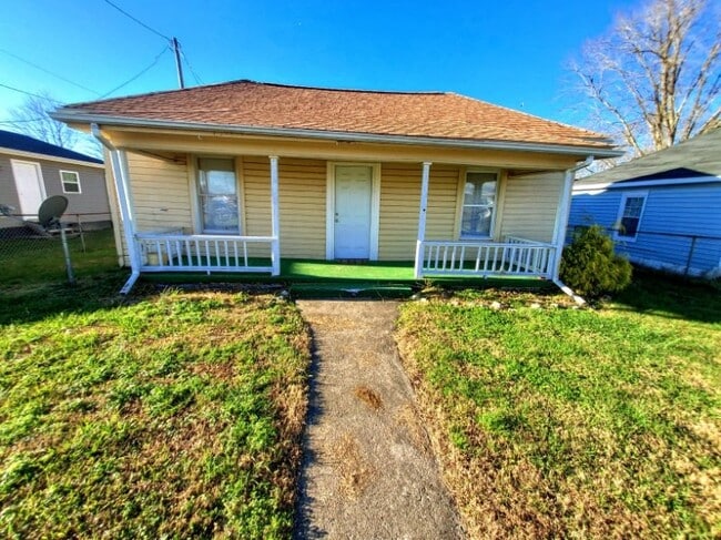 1730 Park St, Kingsport, TN 37664 - photo 3