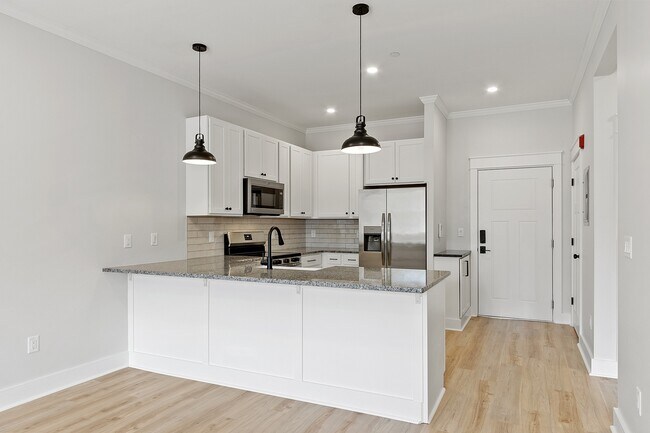 843 Main St, Clinton, MA 01510 - photo 5