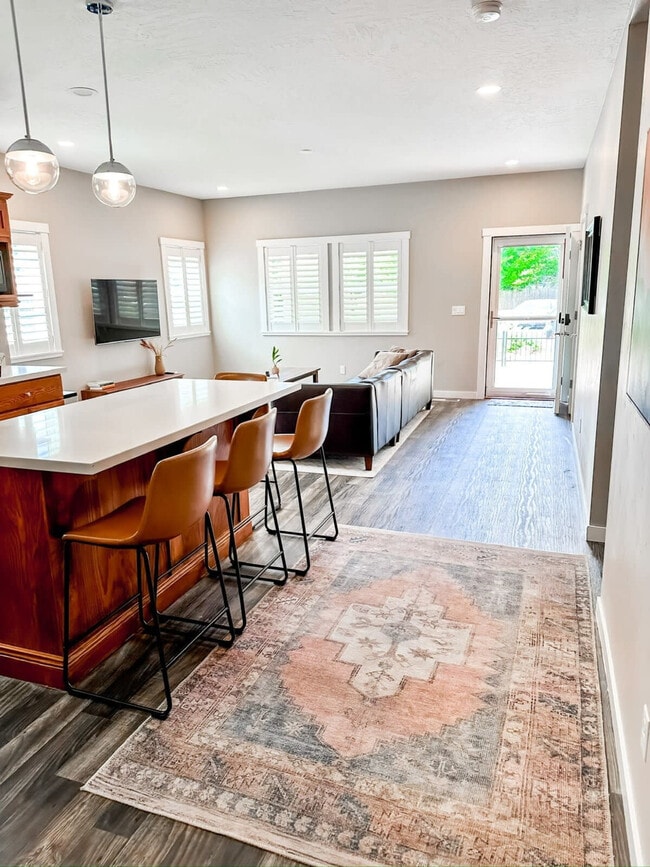 1800 W Idaho St Unit ID1324057P, Boise, ID 83702