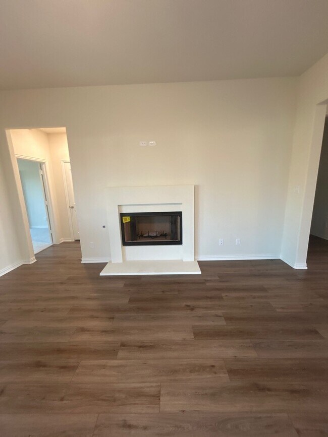 3519 Helena St, Gainesville, TX 76240 - photo 7