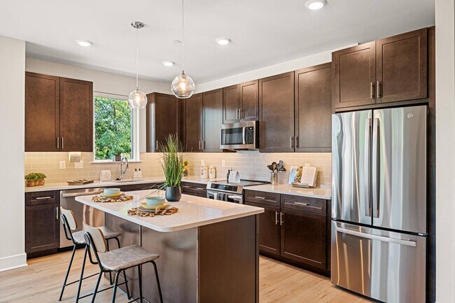 Hamilton at Eagleview, Exton, PA 19341 - photo 5