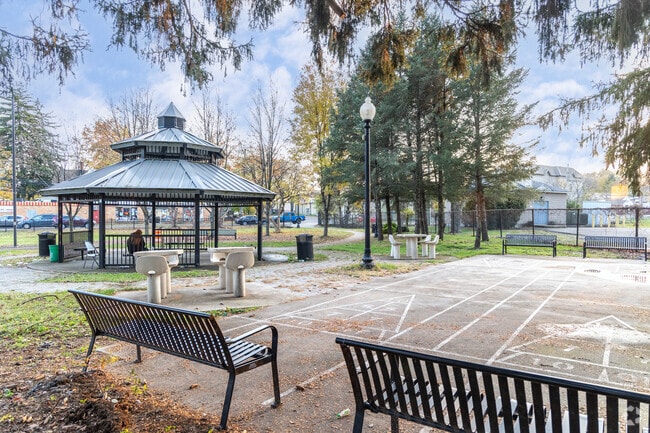 Find your way into the bright and inviting spaces of Spring Valley Park, NY.