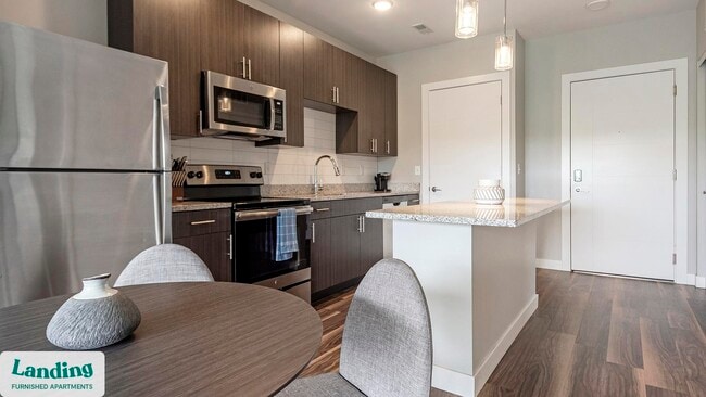 1010 Enclave Blvd unit 1001-516, Edwardsville, IL 62025 - photo 7