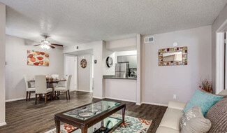 5513 Crosscreek Ln, Benbrook, TX 76109