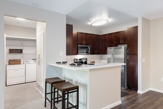 29-39 W Julian St, San Jose, CA 95110