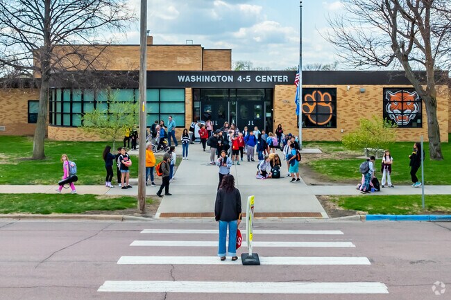Student success i the top priority at Washington Elementary School.