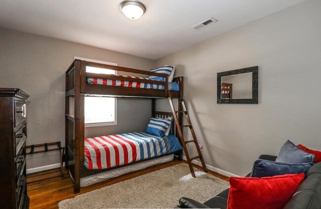 907A Hampton Ave, Greenville, SC 29601 - photo 6