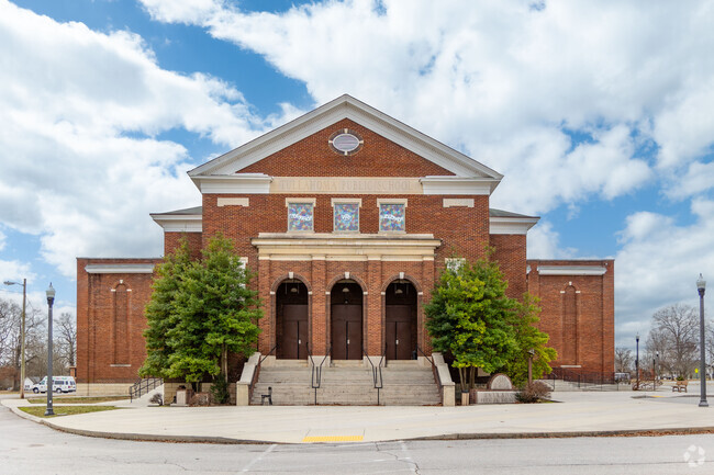 South Jackson Performing Arts Center in Tullahoma has live events all year round.