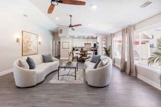 8178 Peakwood Ct, Manassas, VA 20111