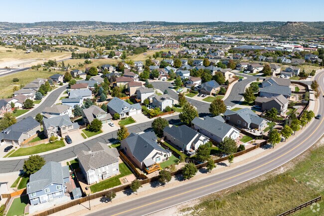 Castle Highlands delivers scenic beauty and easy access to Downtown Castle Rock for the perfect lifestyle.