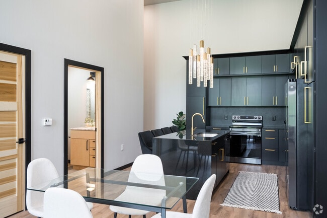 Galloway Flats |  Luxury Living with all the amenities!, Eau Claire, WI 54703 - photo 7