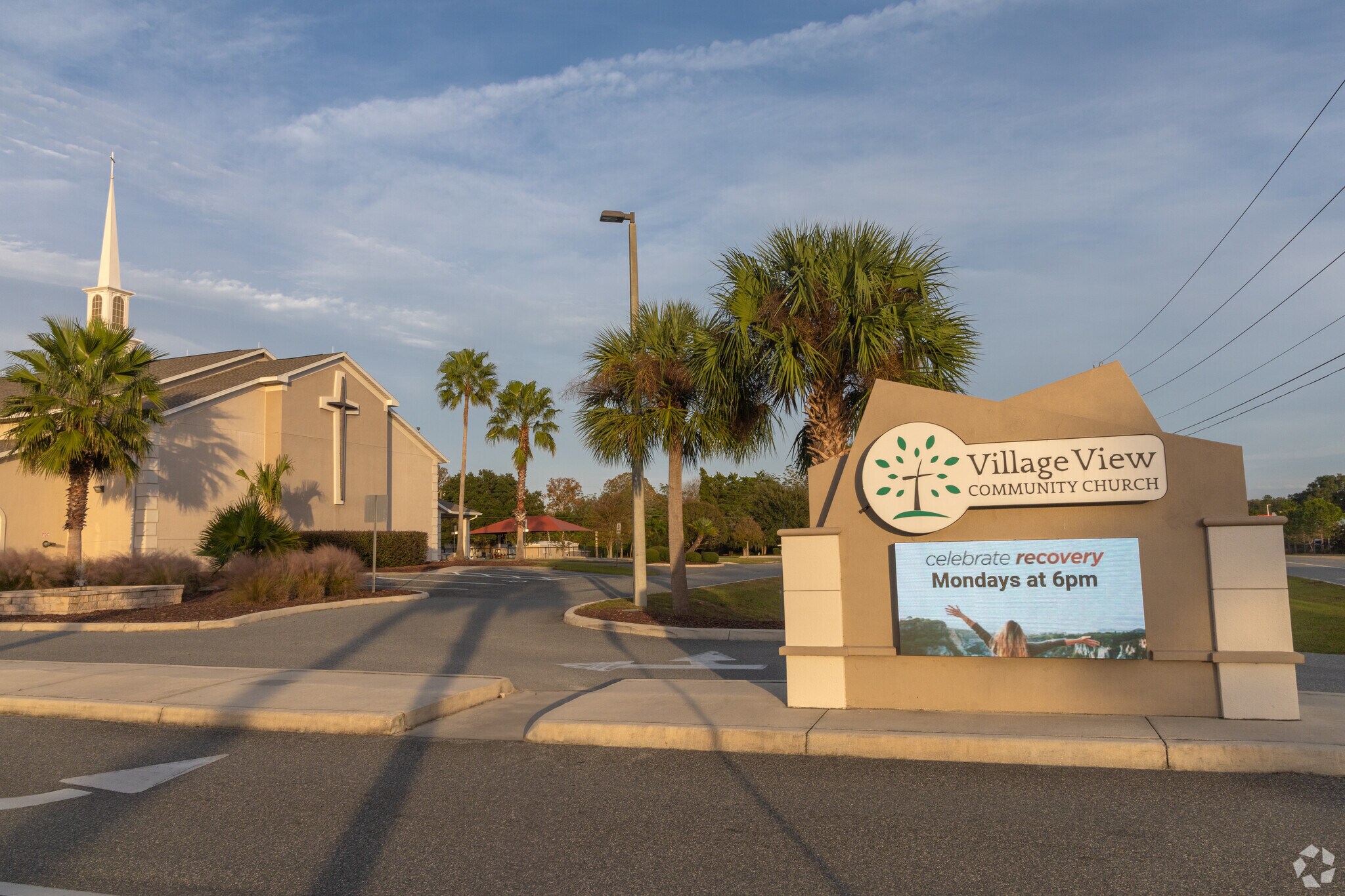 16475 SE 91st Ct, Summerfield, FL 34491 MLS MFRG5060315