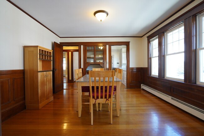 467 Washington St, Boston, MA 02135 - photo 5