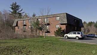 310 Thompson Rd, Webster, MA 01570