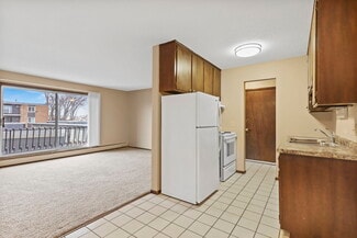 200-218 W 62nd St, Minneapolis, MN 55419