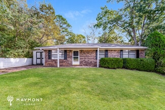 8264 Country Cir, Pinson, AL 35126