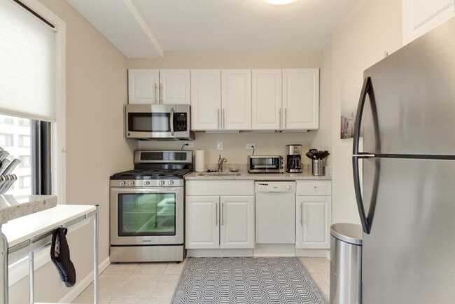 1440 N St NW unit ID368P, Washington, DC 20005 - photo 4