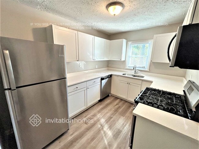 2553 Habersham Dr, Decatur, GA 30032 - photo 3