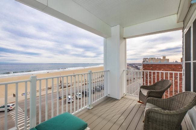 315 Ocean Blvd unit 501, Hampton, NH 03842 - photo 2