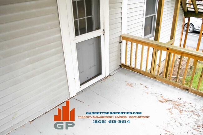 64 N Pleasant St unit 3, Middlebury, VT 05753 - photo 6