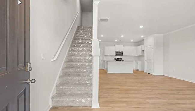 6745 Leigh St, Flowery Branch, GA 30542 - photo 5