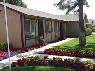 4419-4425 Belle Terrace, Bakersfield, CA 93309