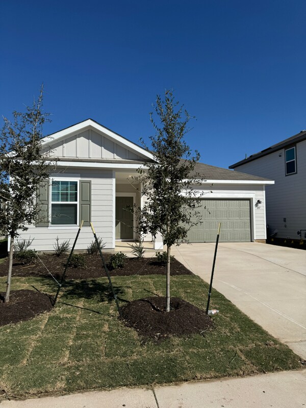 207 Fox Hvn Rd, Hutto, TX 78634 - photo 2