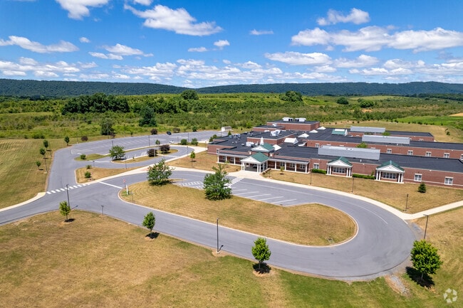 Mountain Ridge Imiddle school earns an 