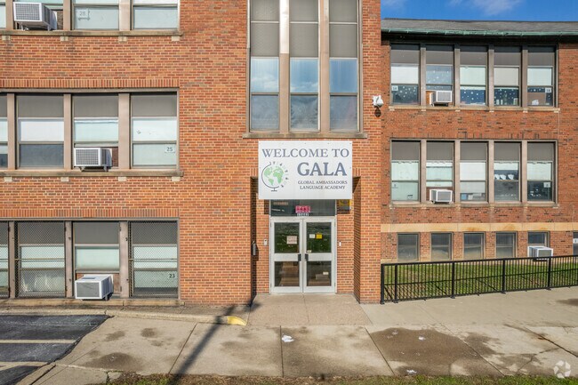 Global Ambassadors Language Academy offers a dynamic learning environment.