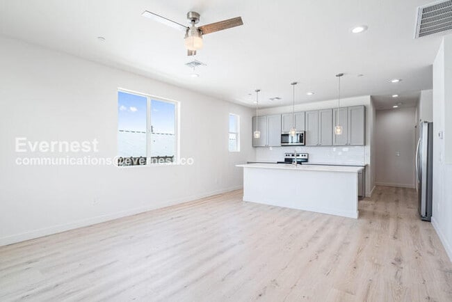 1500 N 35th St, Phoenix, AZ 85008 - photo 7