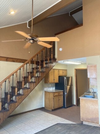 1401 Stone St, Jonesboro, AR 72401