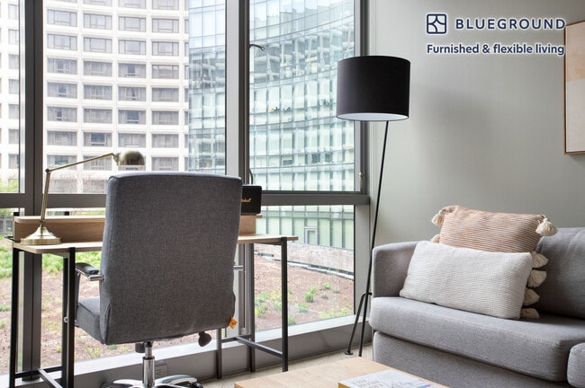 1901 Connecticut Ave NW unit FL3-ID663, Washington, DC 20009 - photo 3