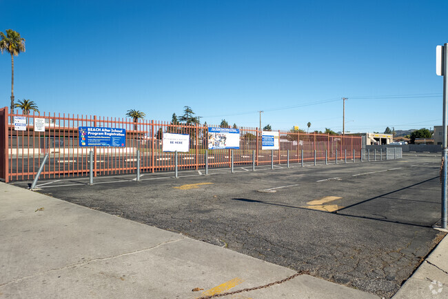 Student loading zone at North Ranchito Elementary School in the city of Pico Rivera, Ca.